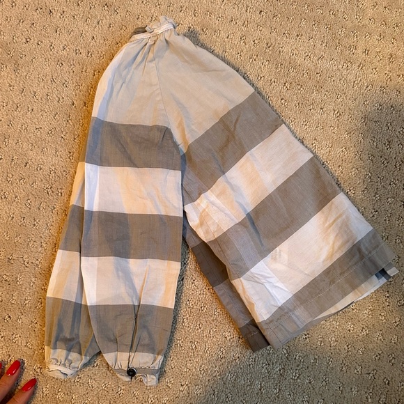 Toddler BURBERRY button up. (AUTHENTIC) - Picture 5 of 5